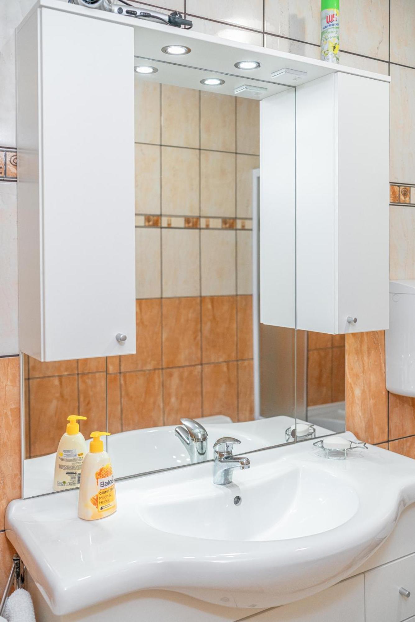 Adria Sun Apartments ヴォディツェ 部屋 写真